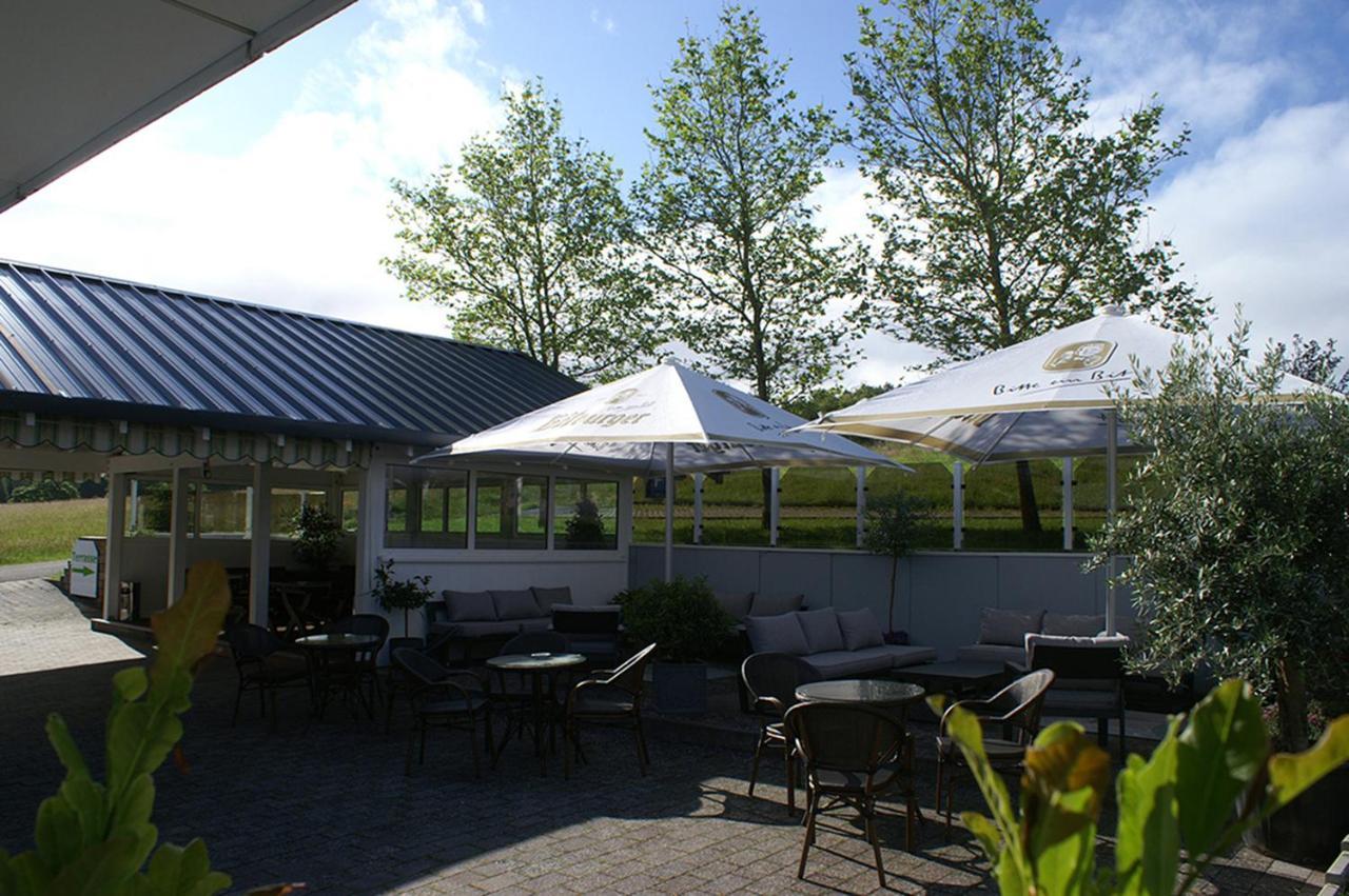 Haus Schieferstein Hotel Dahlem  Eksteriør billede