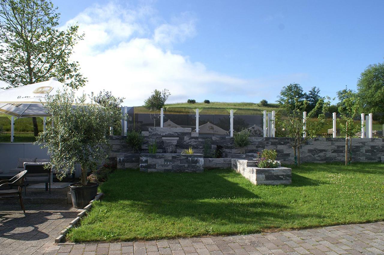 Haus Schieferstein Hotel Dahlem  Eksteriør billede