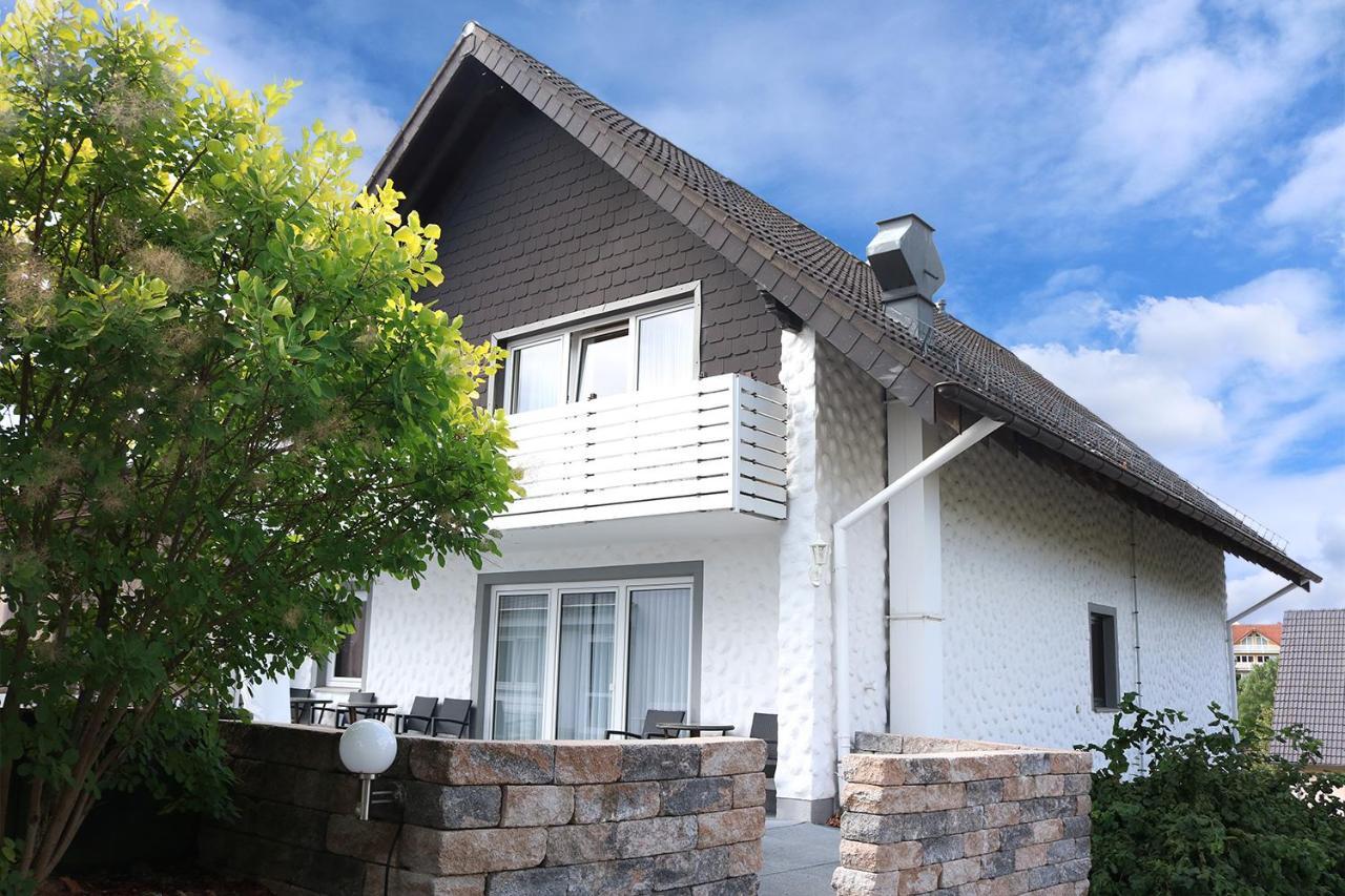 Haus Schieferstein Hotel Dahlem  Eksteriør billede